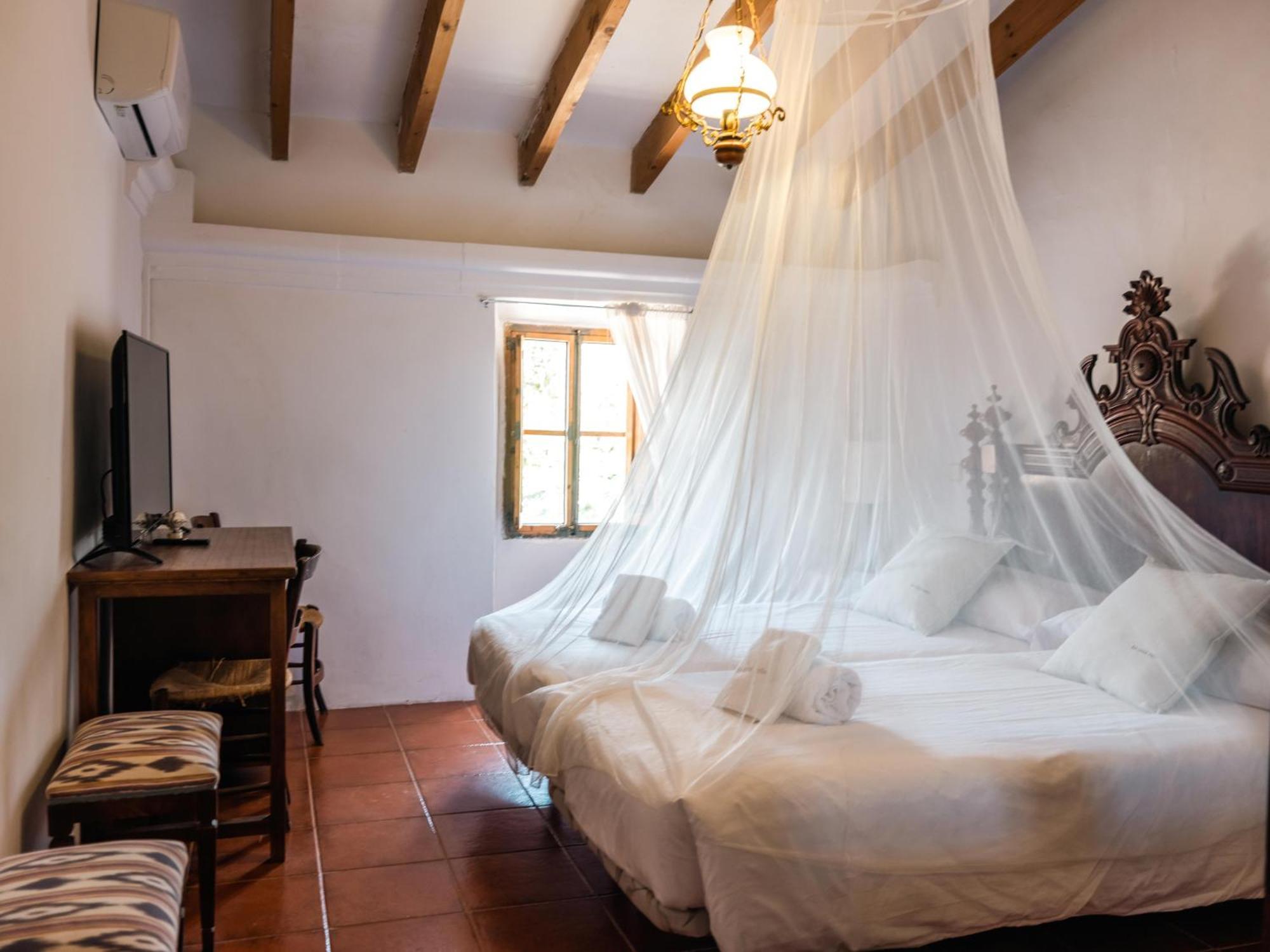 Finca Sa Cova Vella Манакор Екстериор снимка